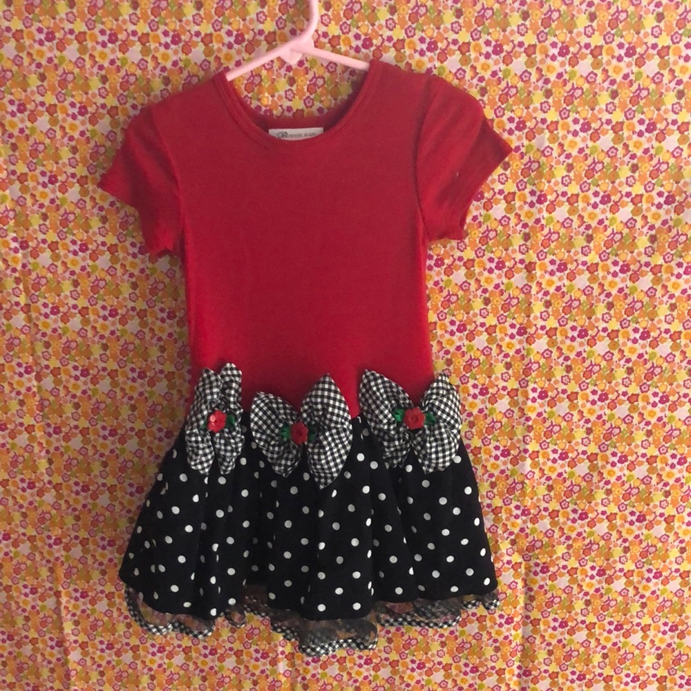 Girls dress